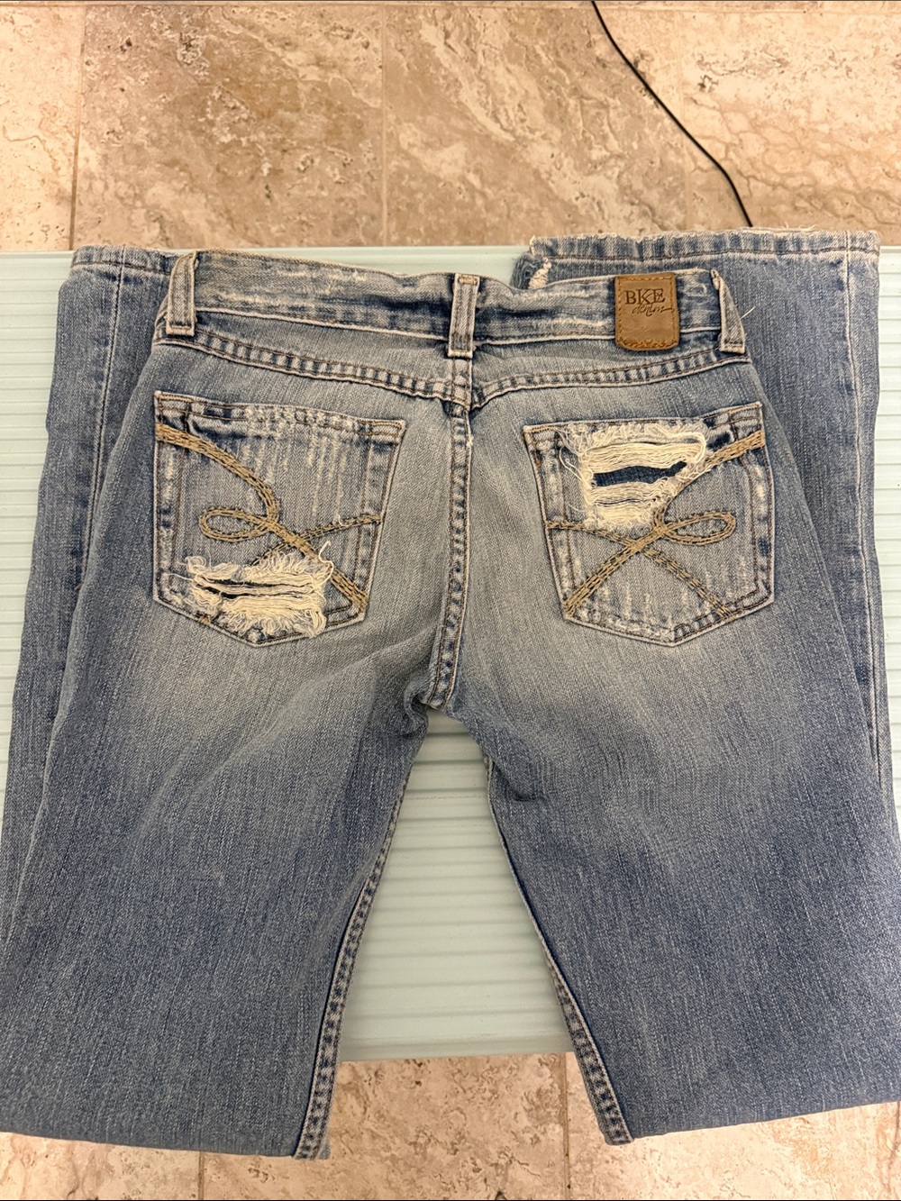 BKE Light Blue Distressed Women’s Jeans with Embroidered Back Pockets